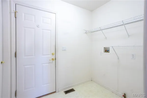 $310,000 | 333 Villa Tuscany Court, Unit 5B, O'Fallon, MO 63366