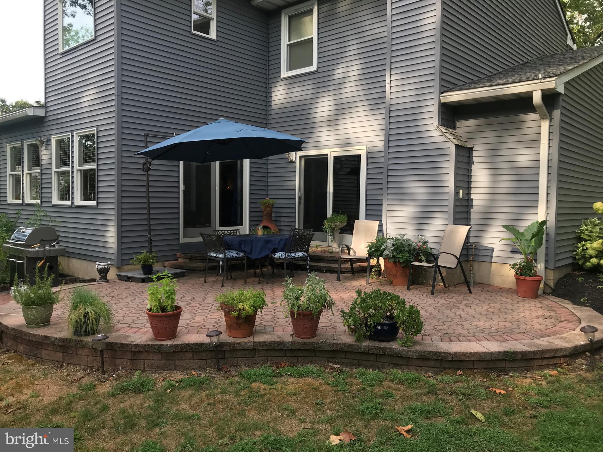 9 Framingham Road Edgewater Park, NJ 08010 - Photo 19 of 22 Outback brick paver patio