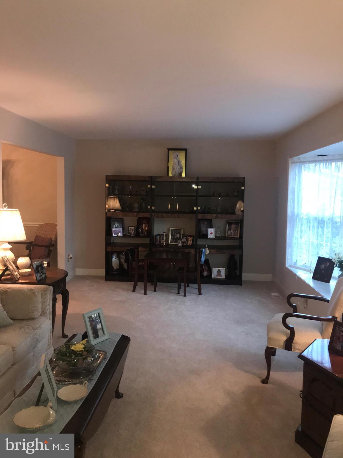 9 Framingham Road Edgewater Park, NJ 08010 - Photo 3 of 22 Living Room
