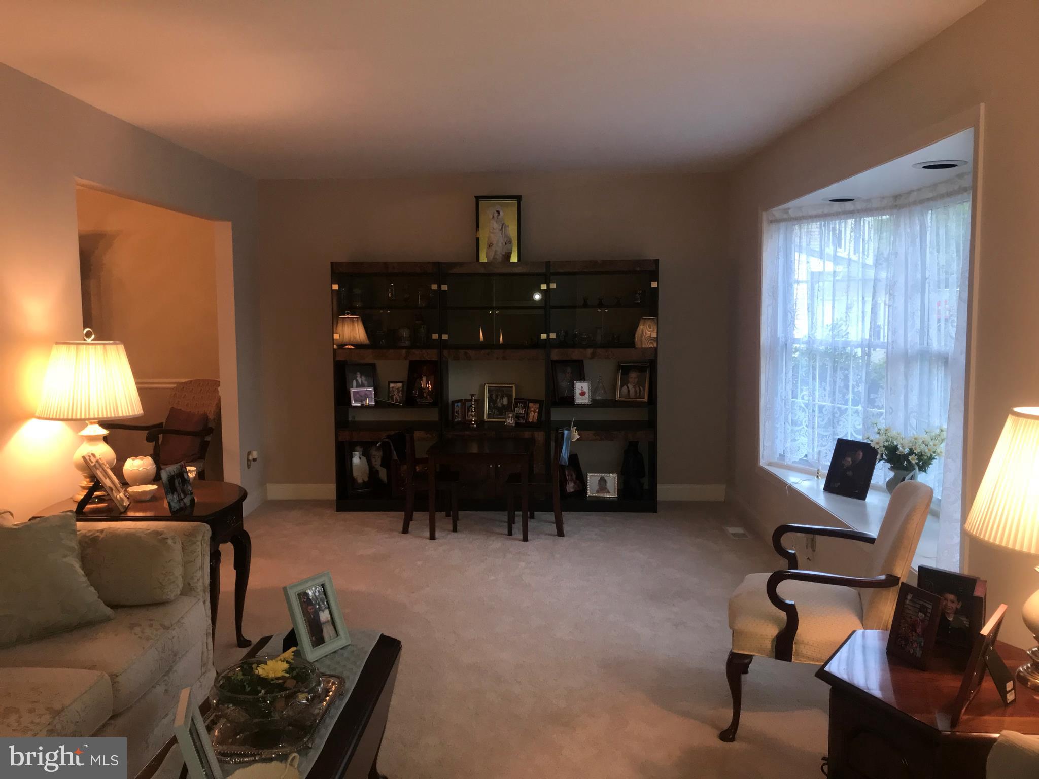 9 Framingham Road Edgewater Park, NJ 08010 - Photo 4 of 22 Living Room