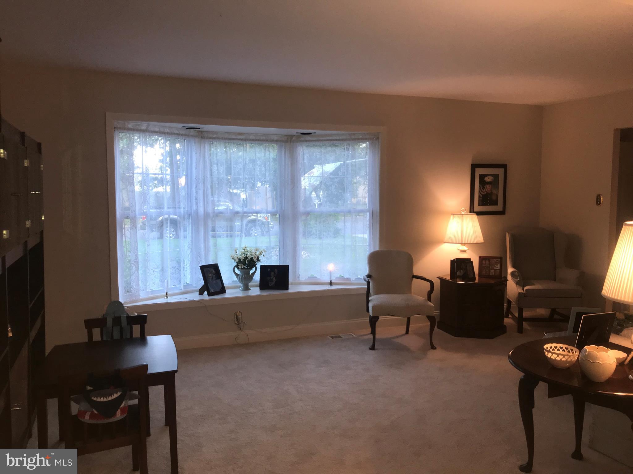 9 Framingham Road Edgewater Park, NJ 08010 - Photo 5 of 22 Living Room
