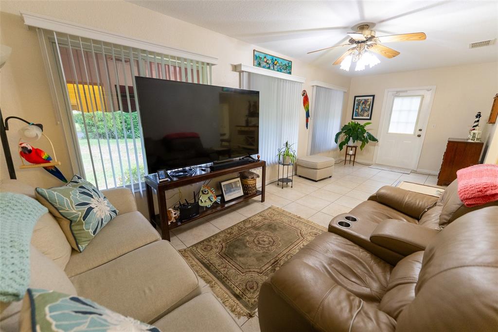 9074 Southeast 135th Loop Summerfield, FL 34491 - Photo 13 of 16 Gallery Image 13