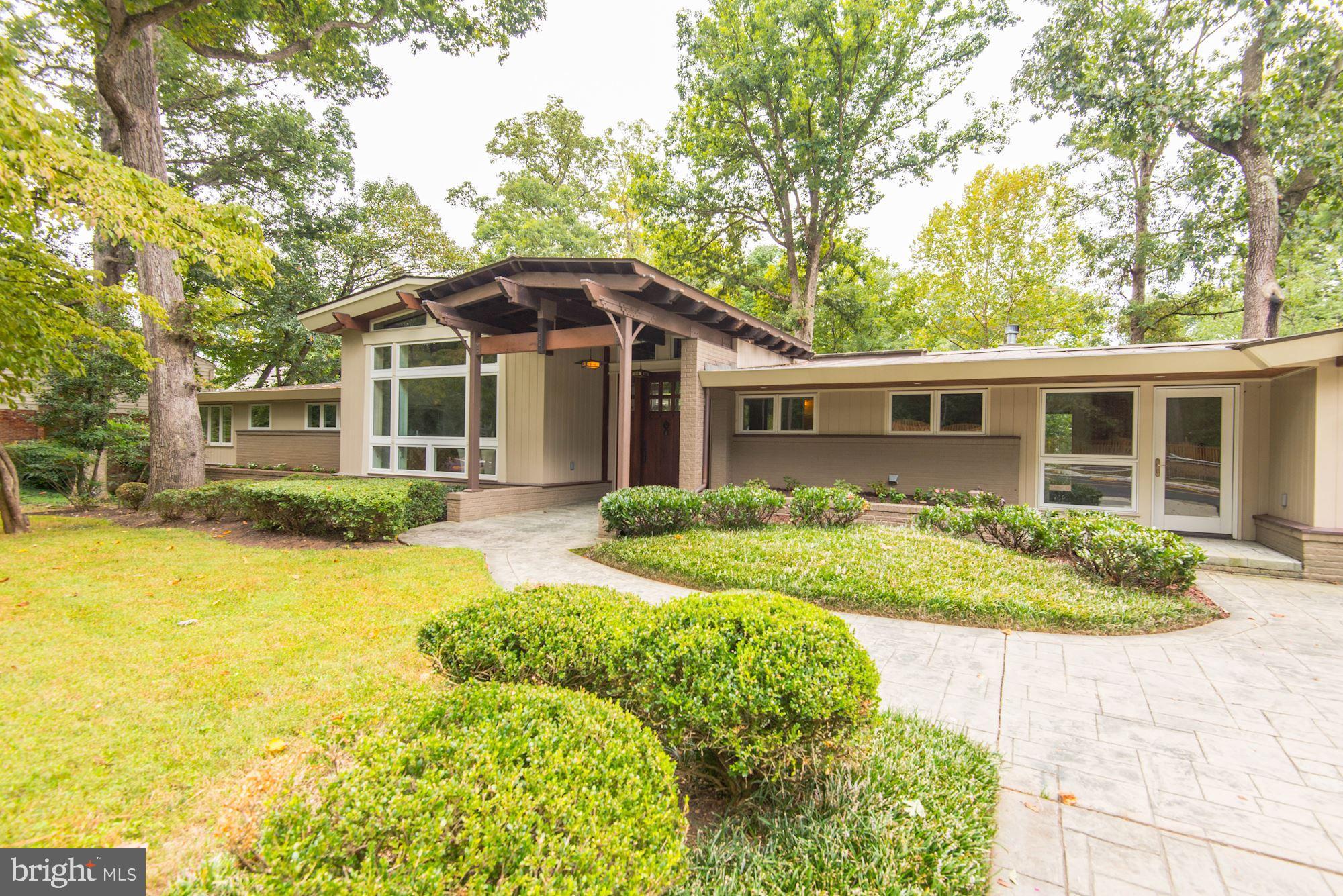 6817 Baron Road McLean, VA 22101 - Photo 2 of 63