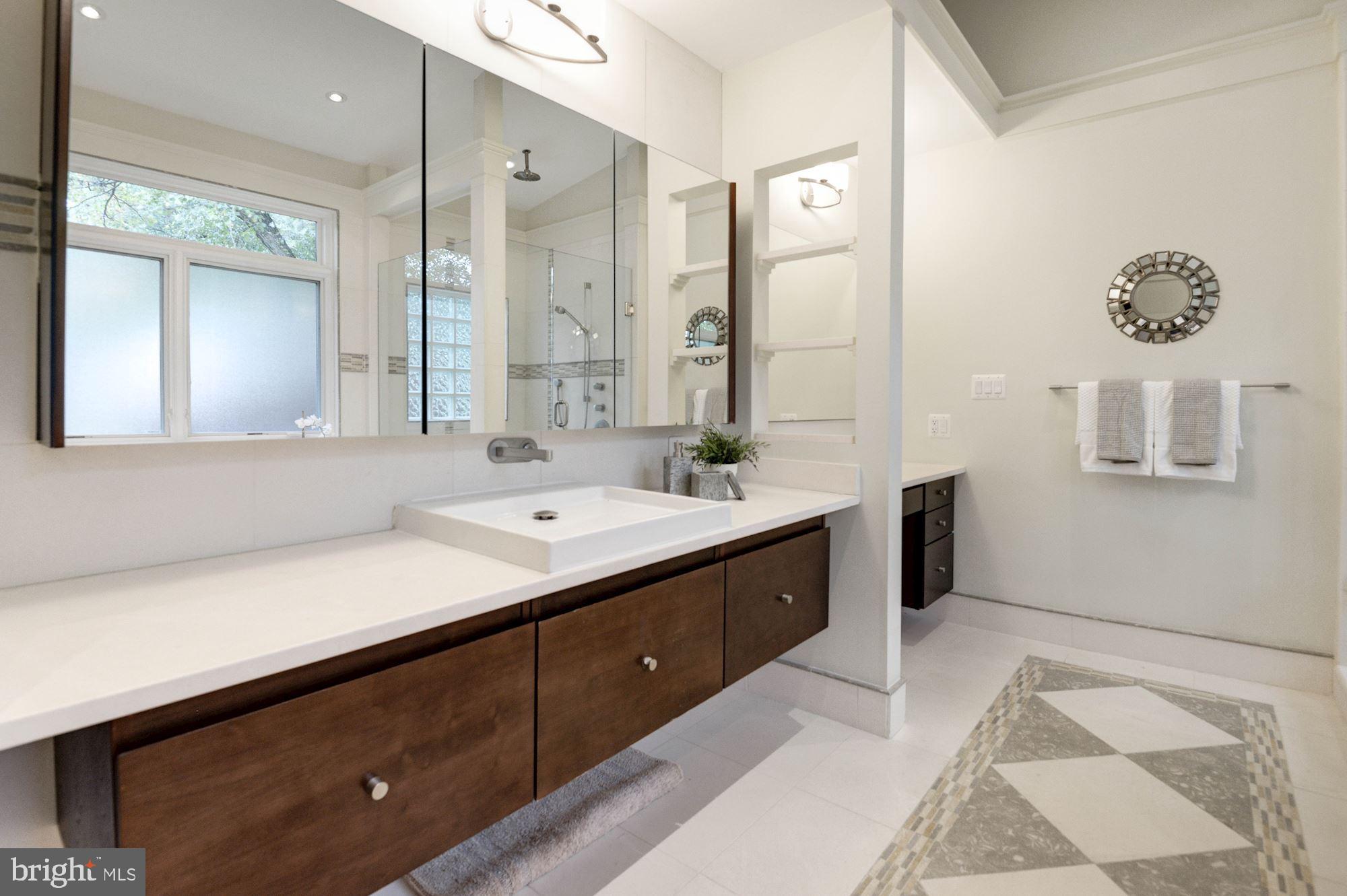 6817 Baron Road McLean, VA 22101 - Photo 29 of 63