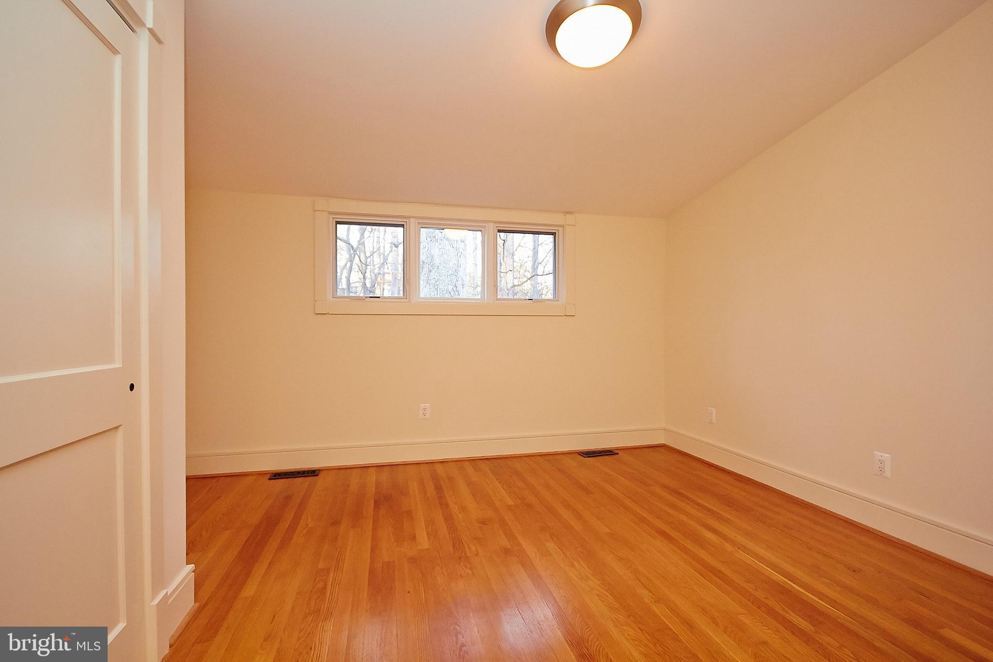 6817 Baron Road McLean, VA 22101 - Photo 35 of 63