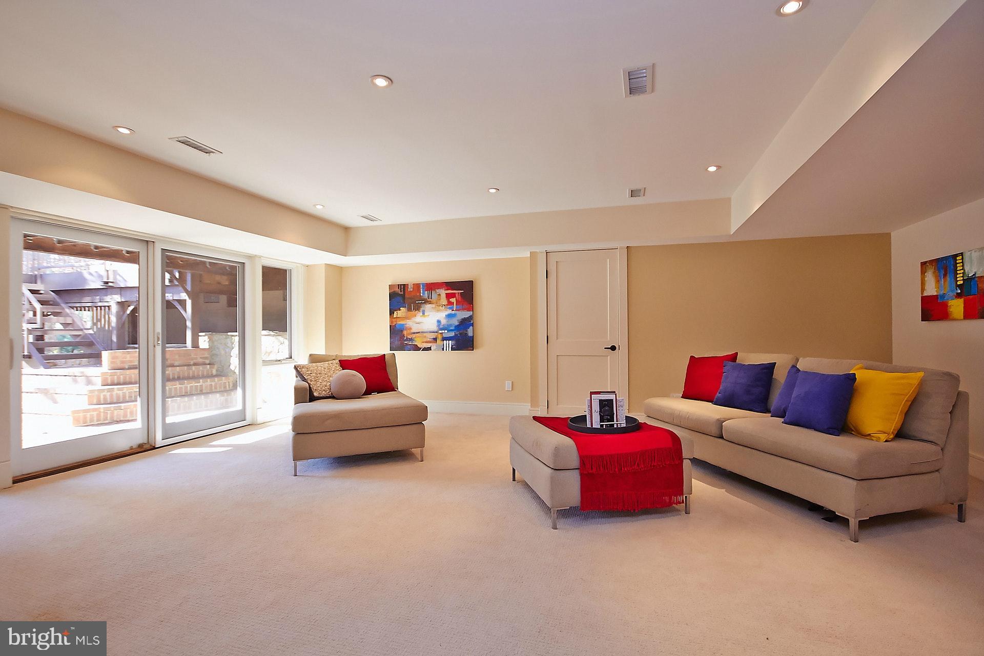 6817 Baron Road McLean, VA 22101 - Photo 38 of 63