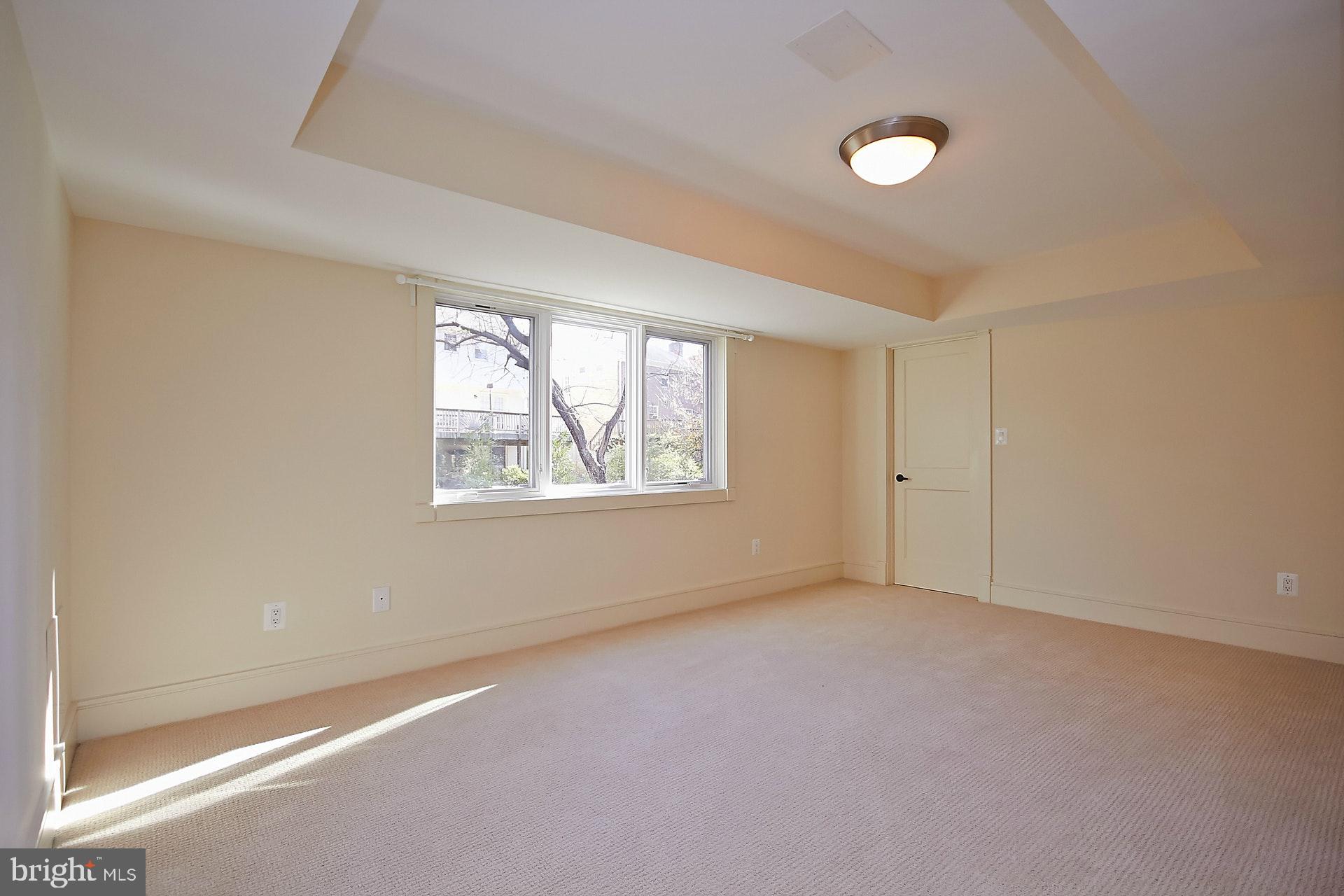 6817 Baron Road McLean, VA 22101 - Photo 45 of 63