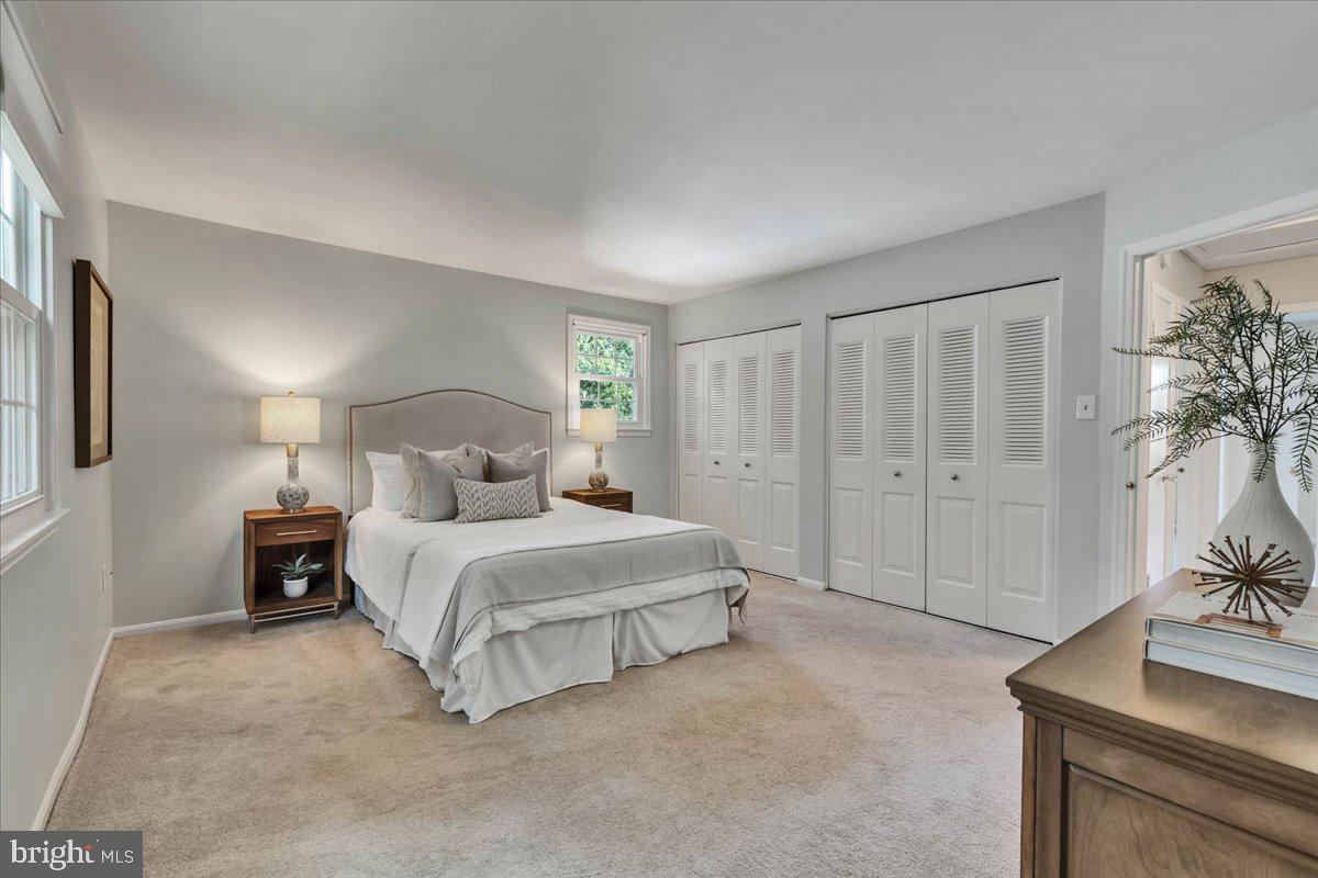 10403 Collingham Drive Fairfax, VA 22032 - Photo 18 of 39