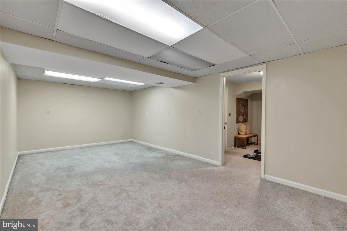 10403 Collingham Drive Fairfax, VA 22032 - Photo 30 of 39