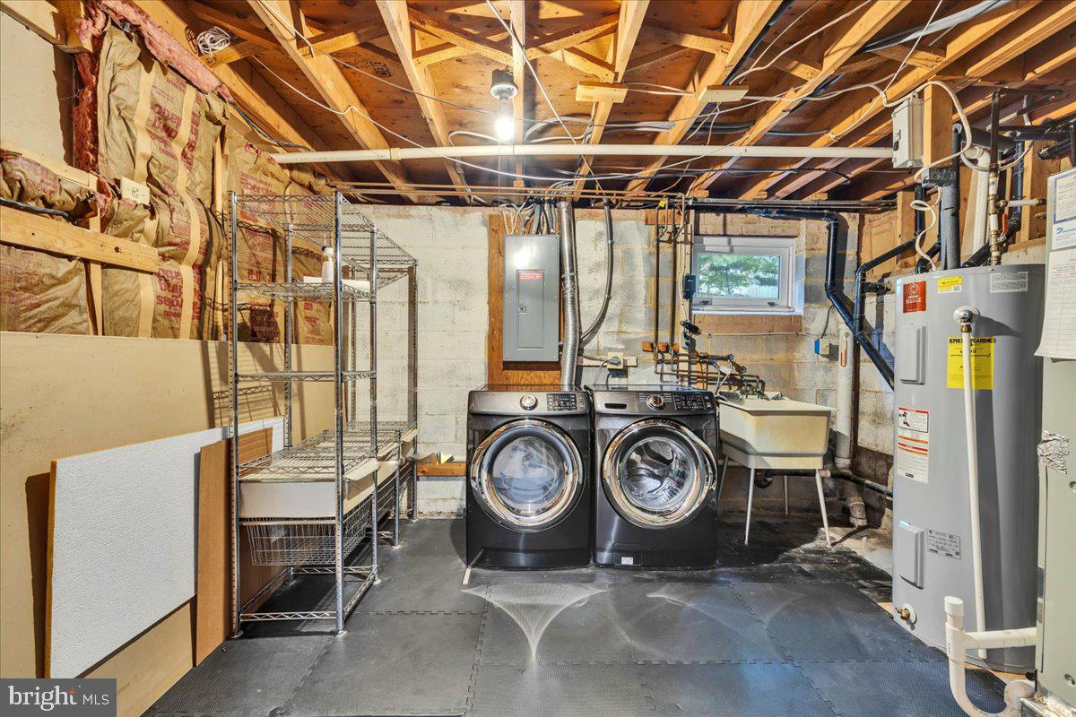 10403 Collingham Drive Fairfax, VA 22032 - Photo 32 of 39