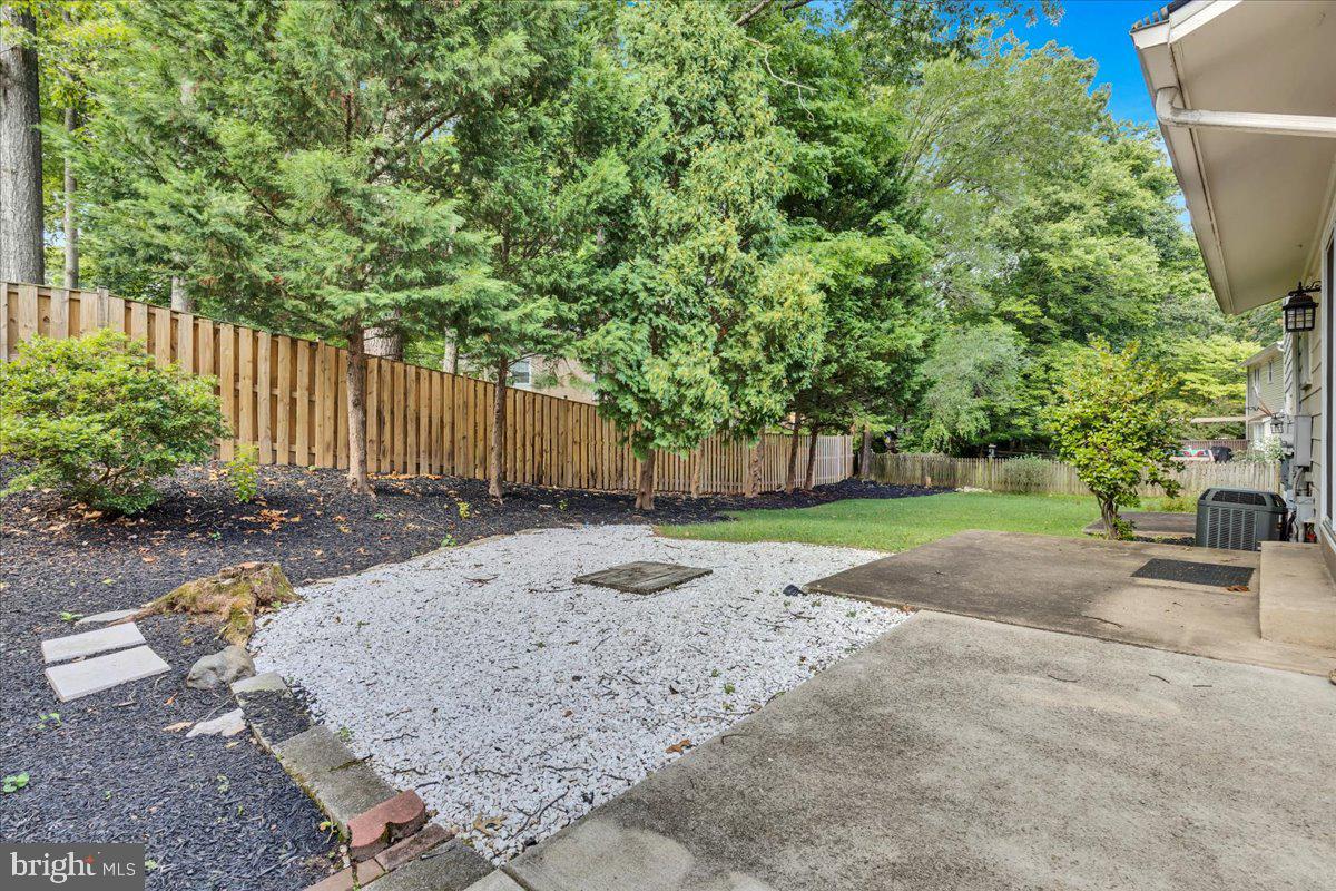 10403 Collingham Drive Fairfax, VA 22032 - Photo 33 of 39