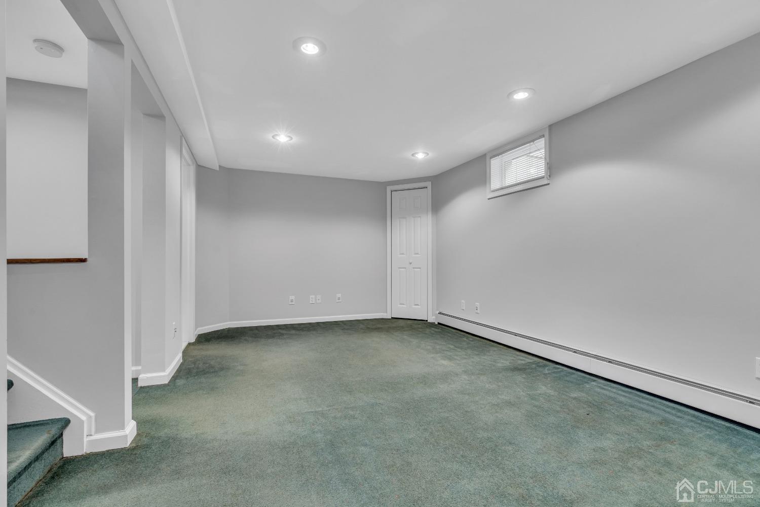 299 Fulton Street Middlesex, NJ 08846 - Photo 31 of 37 an empty room with a empty space and windows