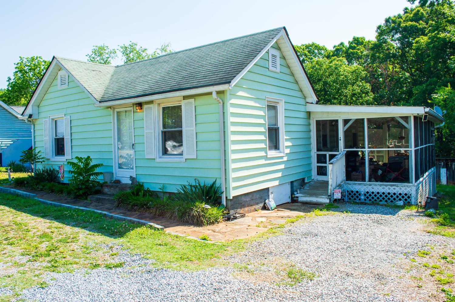 1010 Lynch Mill Road Altavista, VA 24517 - Photo 2 of 17