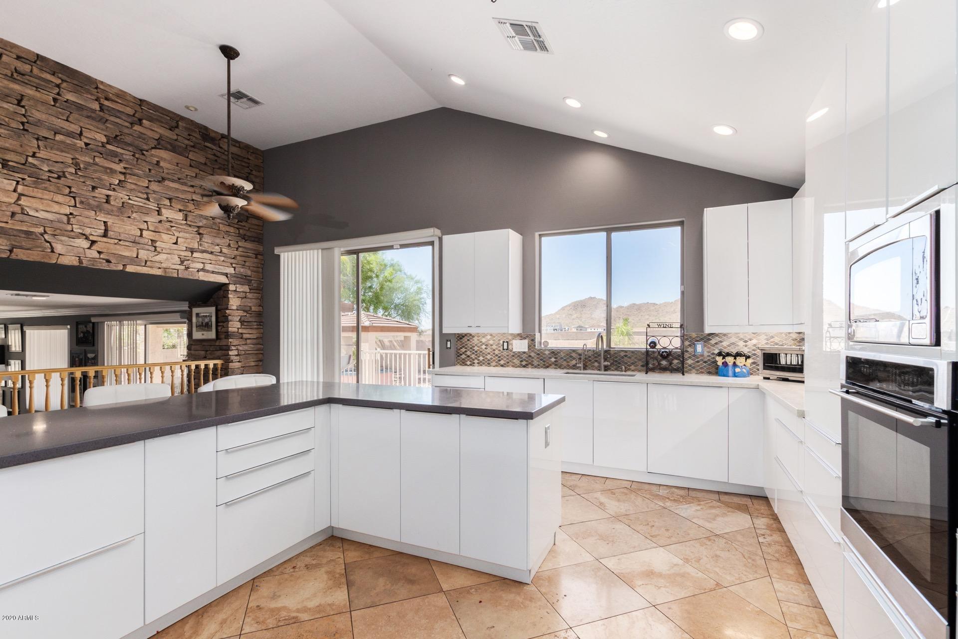 6822 West Rowel Road Peoria, AZ 85383 - Photo 16 of 40 Rowell (16)