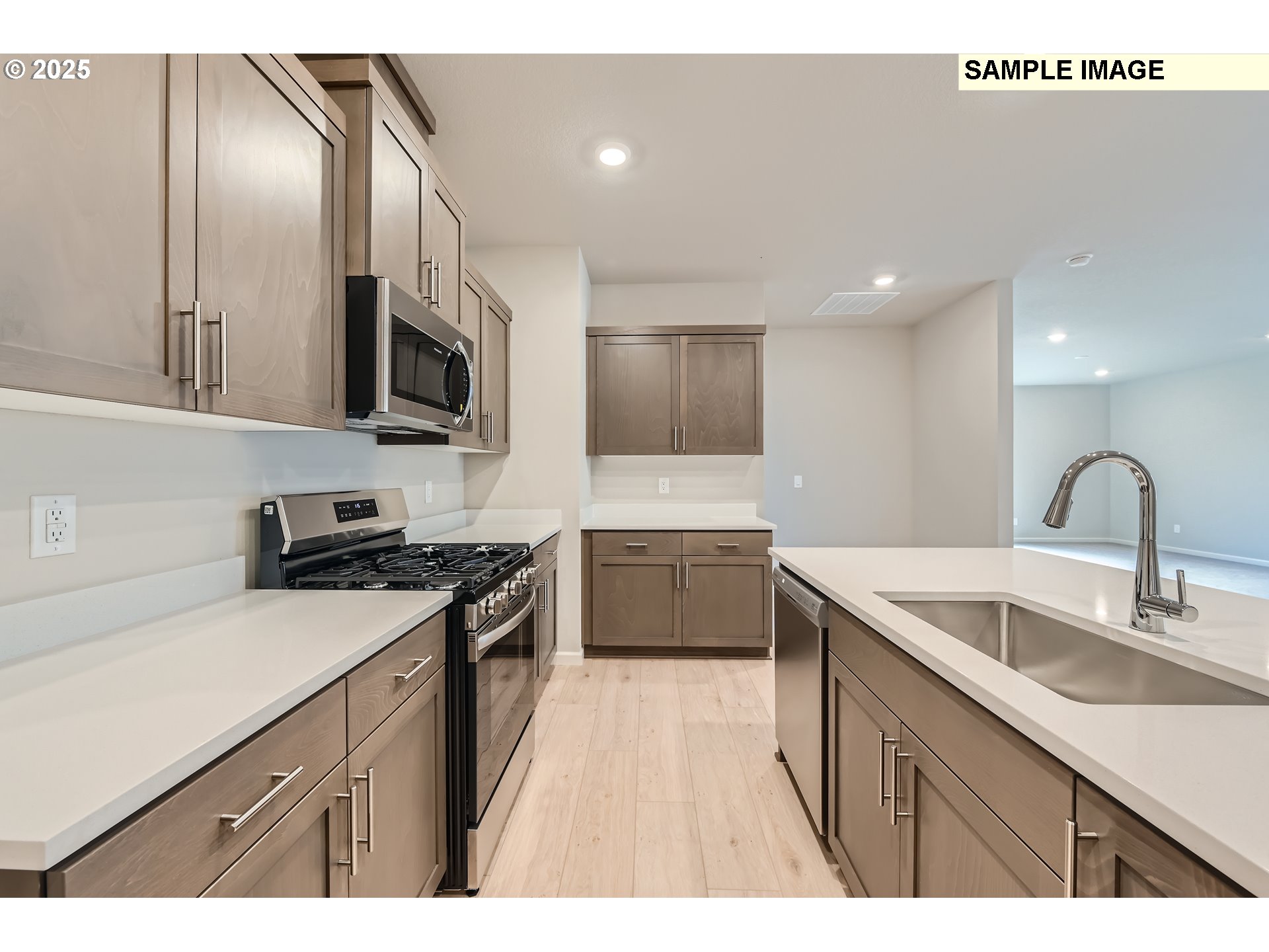 16675 Southwest Chetco Court Tigard, OR 97224 - Photo 24 of 29