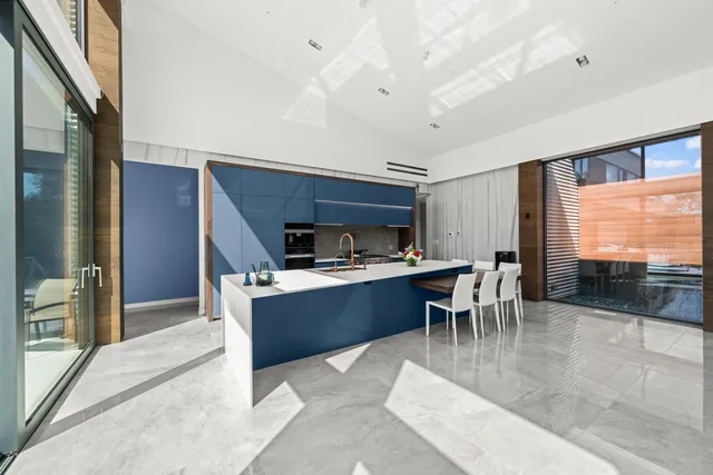 $2,999,999 | 711 Becker Road, Glenview, IL 60025