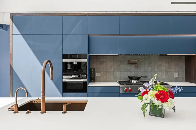 $2,999,999 | 711 Becker Road, Glenview, IL 60025