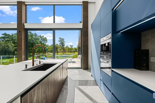 $2,999,999 | 711 Becker Road, Glenview, IL 60025