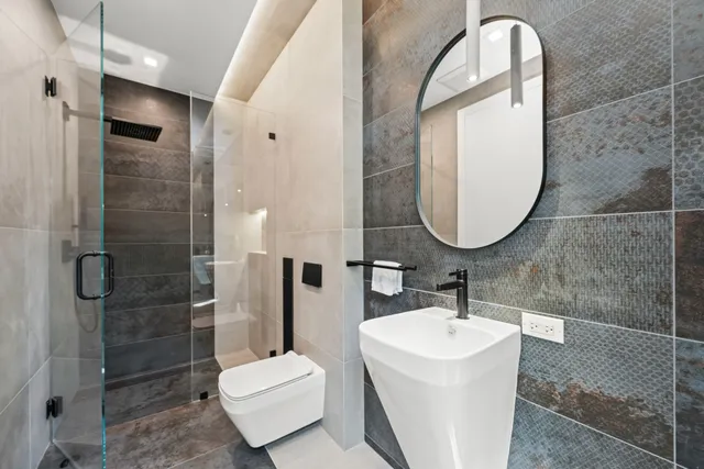 $2,999,999 | 711 Becker Road, Glenview, IL 60025