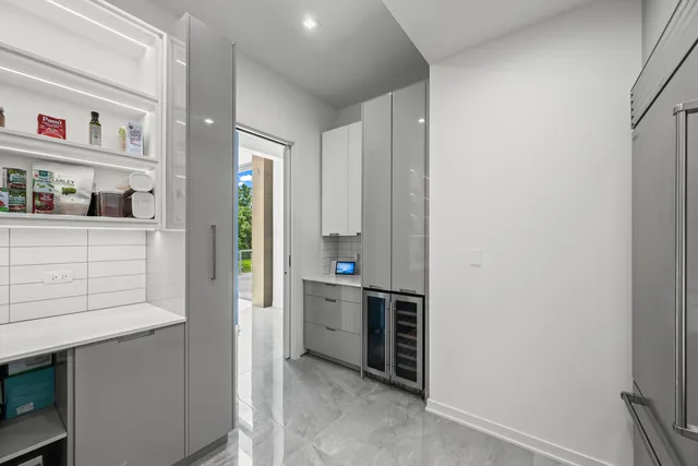 $2,999,999 | 711 Becker Road, Glenview, IL 60025