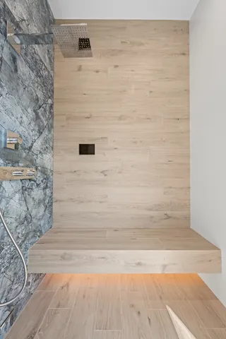 $2,999,999 | 711 Becker Road, Glenview, IL 60025