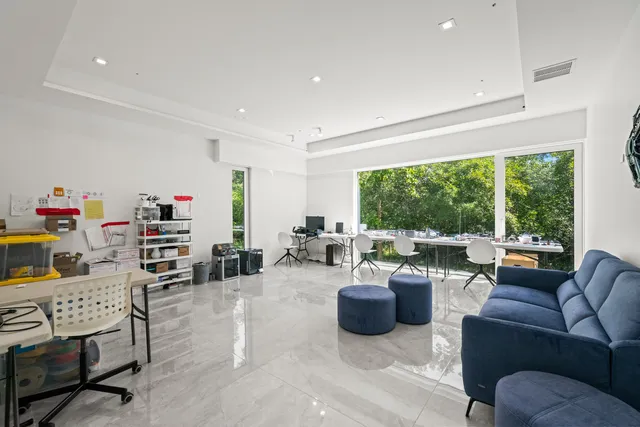 $2,999,999 | 711 Becker Road, Glenview, IL 60025