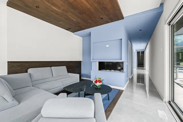 $2,999,999 | 711 Becker Road, Glenview, IL 60025