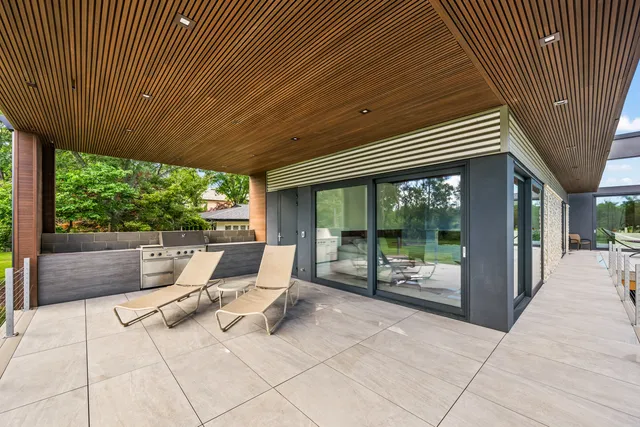 $2,999,999 | 711 Becker Road, Glenview, IL 60025