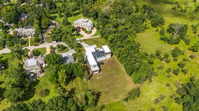 $2,999,999 | 711 Becker Road, Glenview, IL 60025