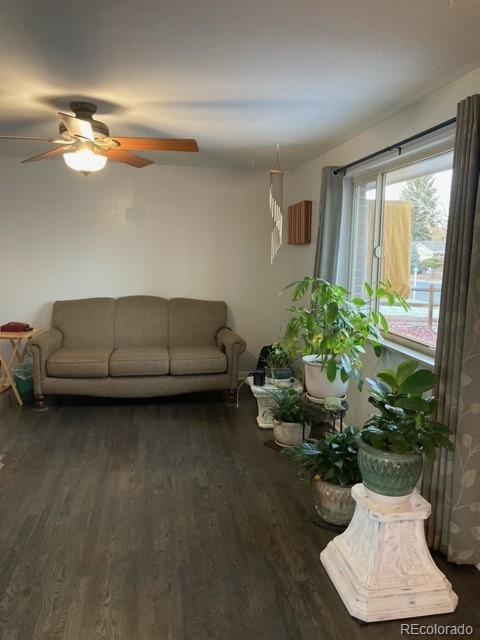 8347 Ames Way Arvada, CO 80003 - Photo 7 of 12