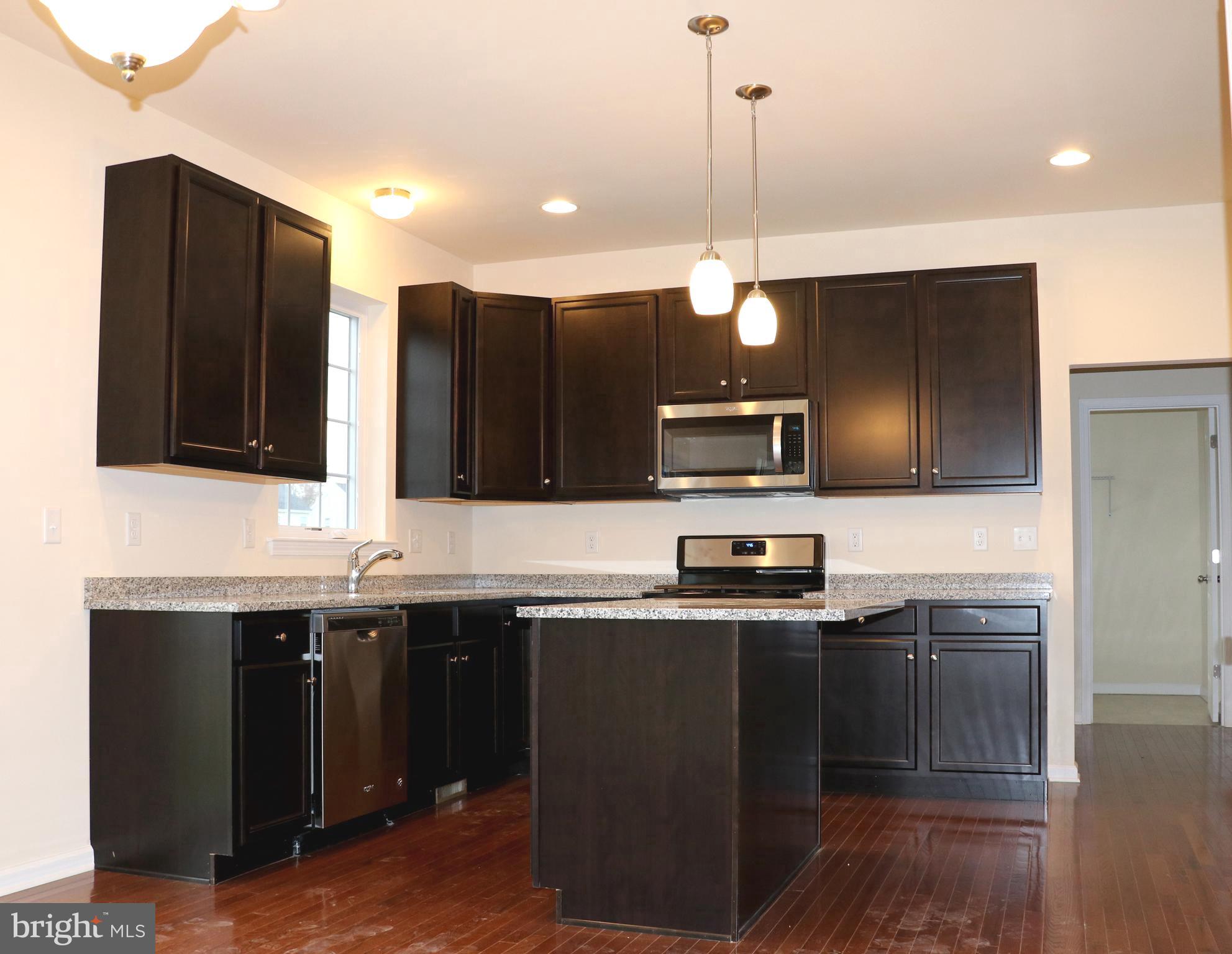 30 Stoneham Road Ewing, NJ 08638 - Photo 11 of 29 Sample Kitchen