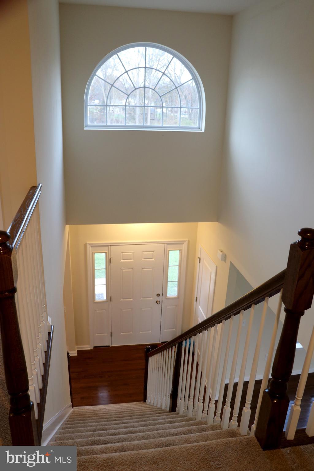 30 Stoneham Road Ewing, NJ 08638 - Photo 16 of 29 Sample entryway