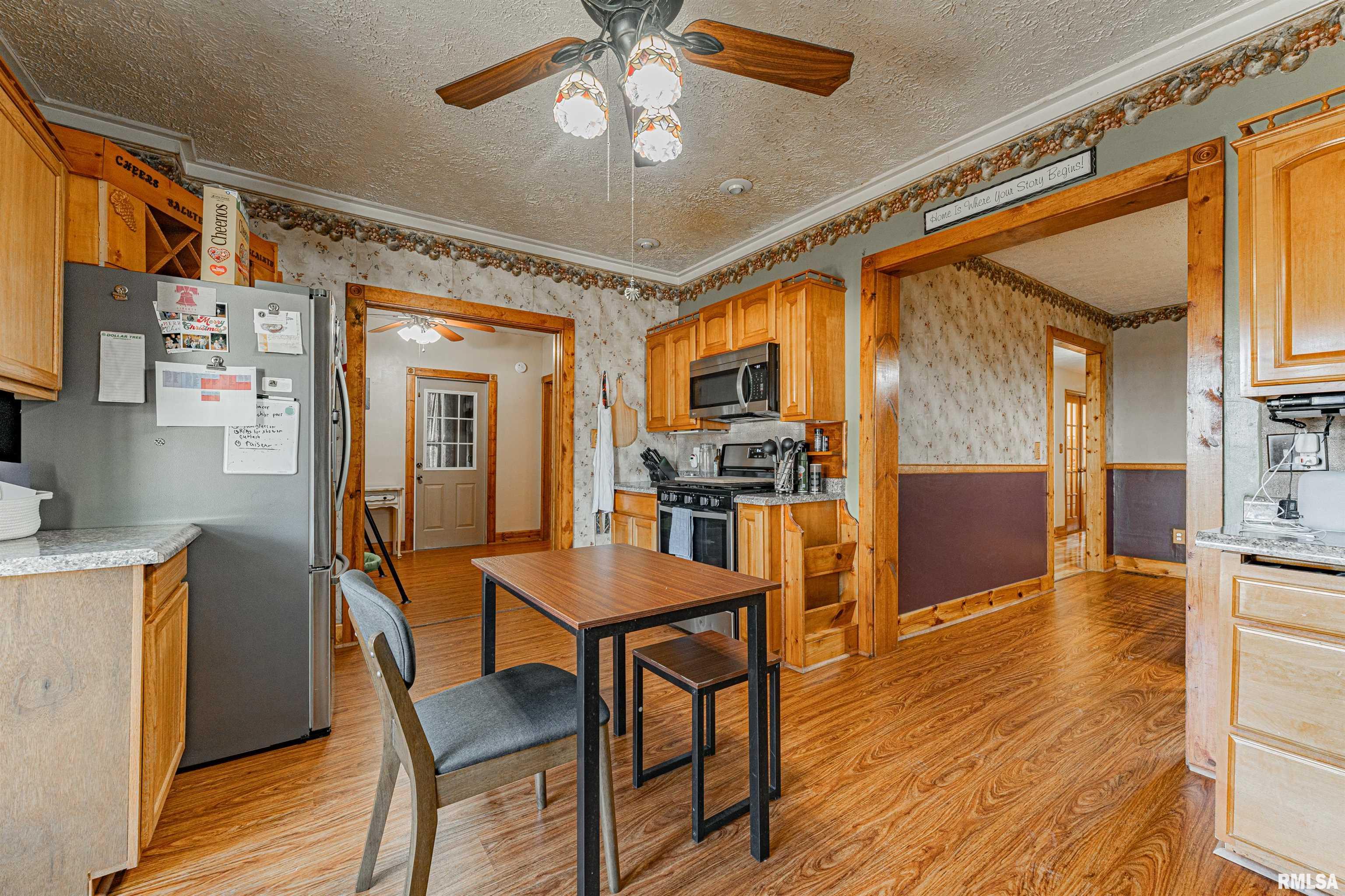 216 3rd Street Lincoln, IL 62656 - Photo 19 of 48