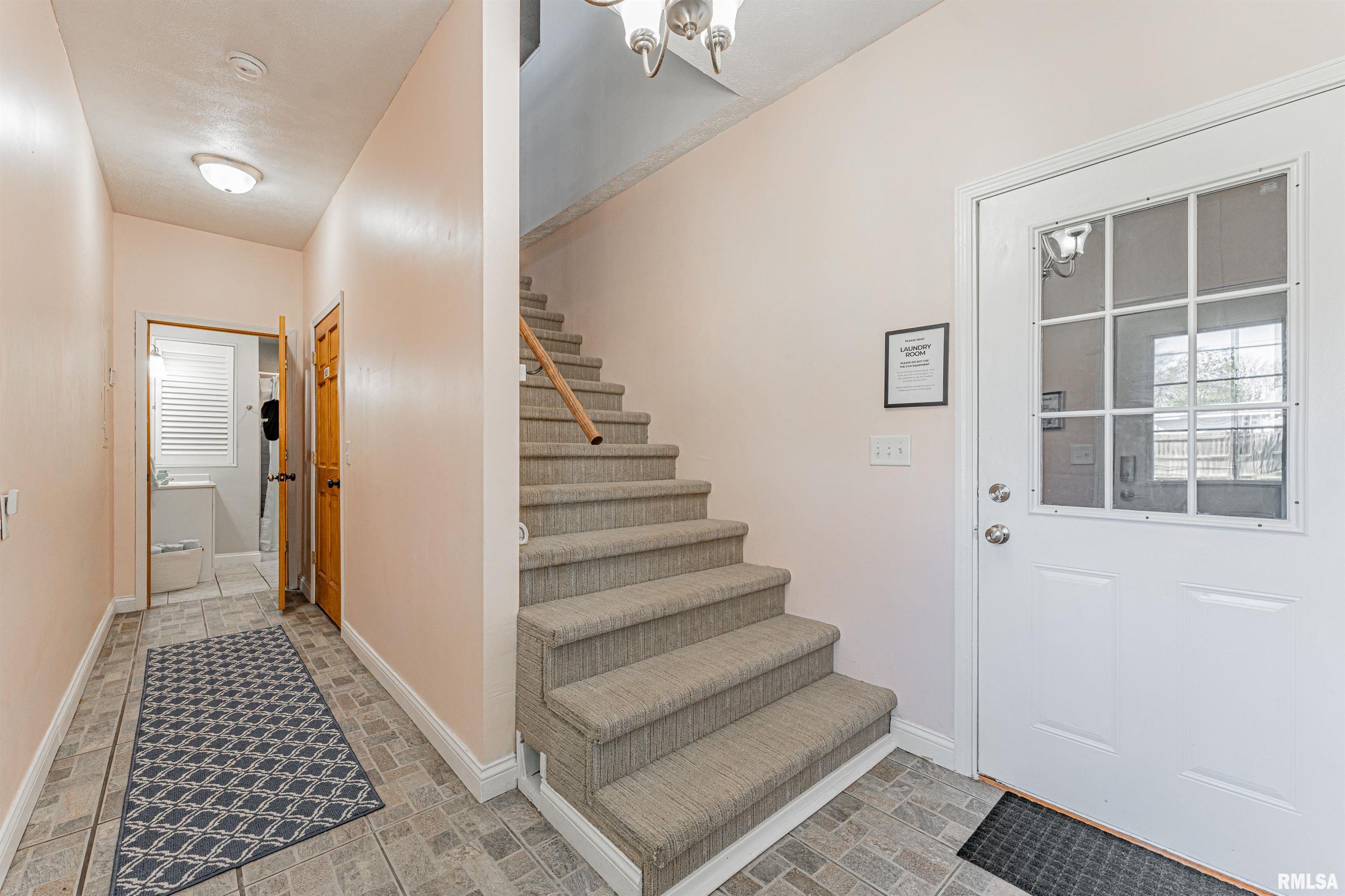 216 3rd Street Lincoln, IL 62656 - Photo 30 of 48