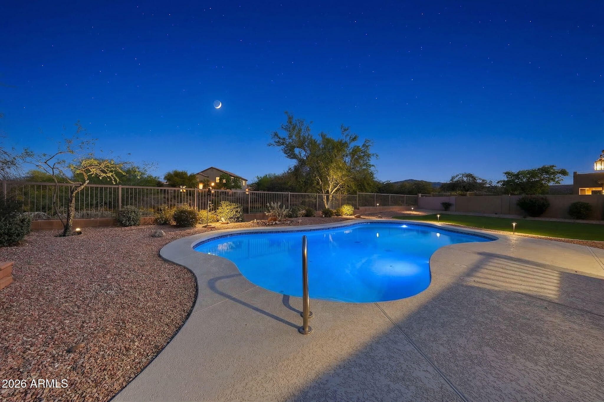 7340 East Sayan Street Mesa, AZ 85207 - Photo 57 of 80 12