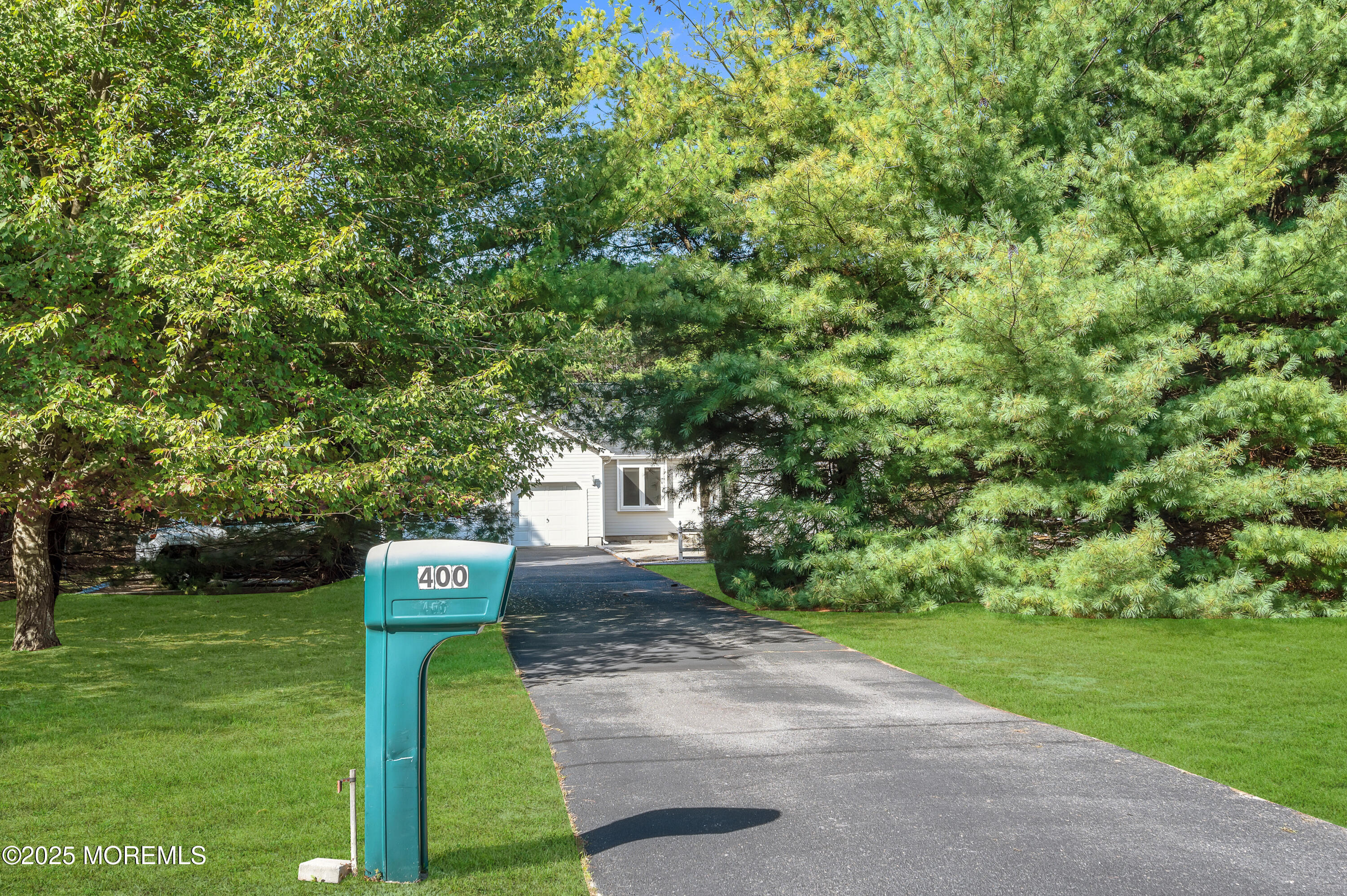 400 Schoolhouse Road Whiting, NJ 08759 - Photo 3 of 45 Front 3
