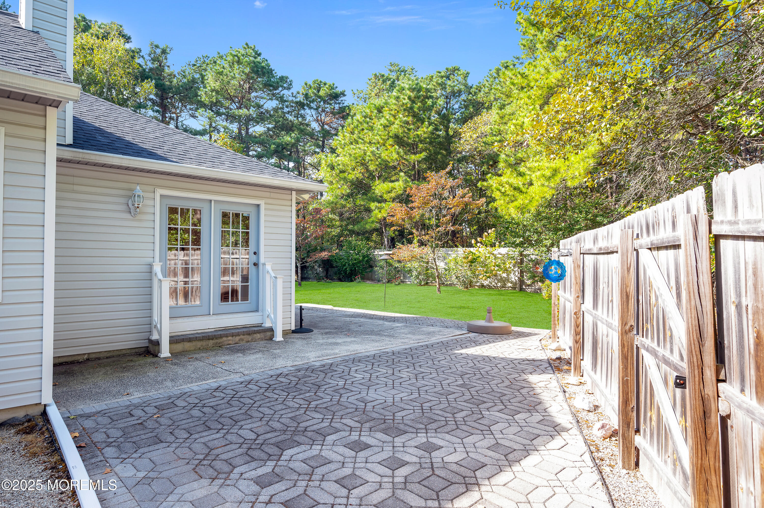400 Schoolhouse Road Whiting, NJ 08759 - Photo 31 of 45 Back 1