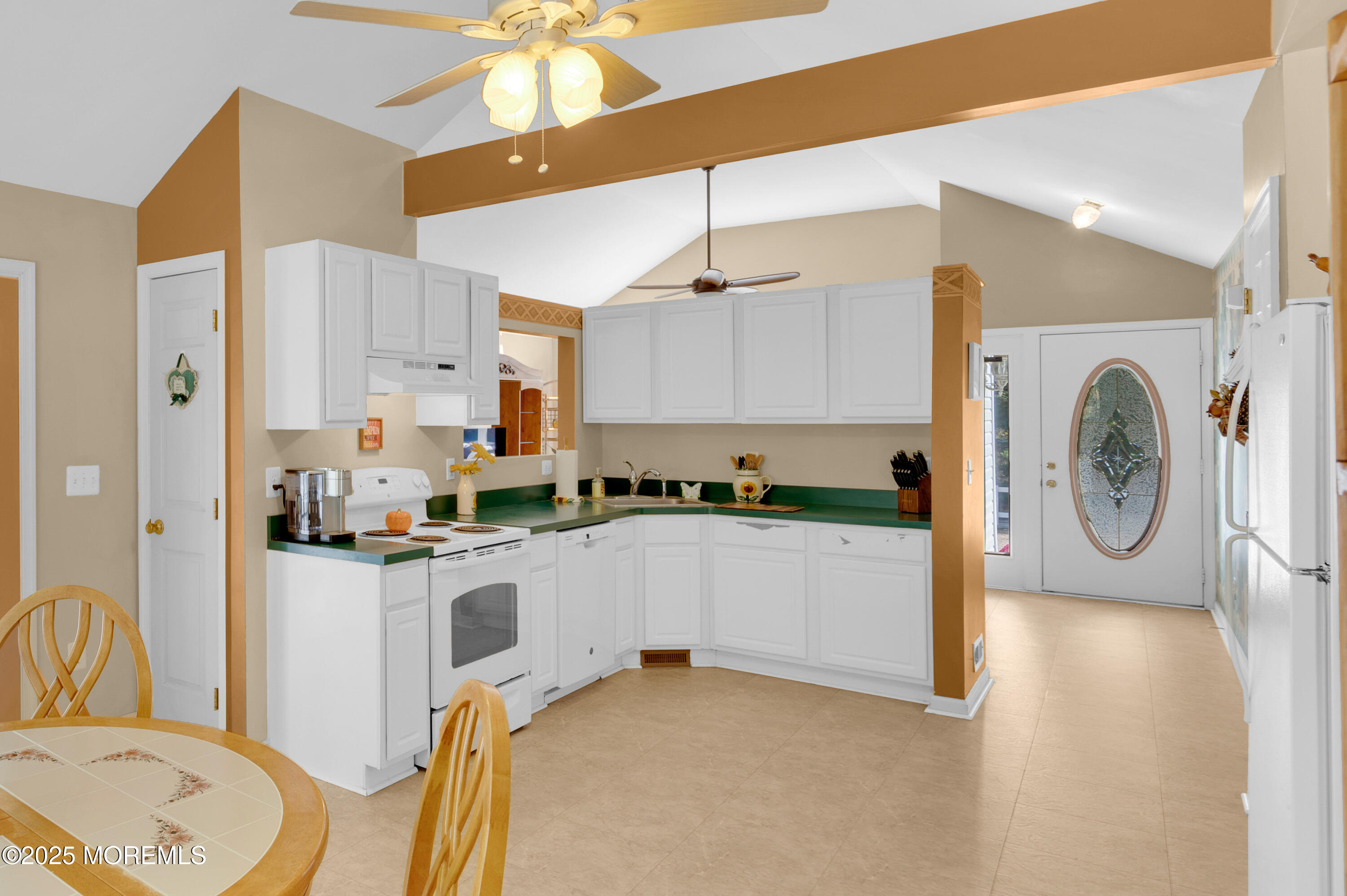 400 Schoolhouse Road Whiting, NJ 08759 - Photo 10 of 45 Kitchen 4-2