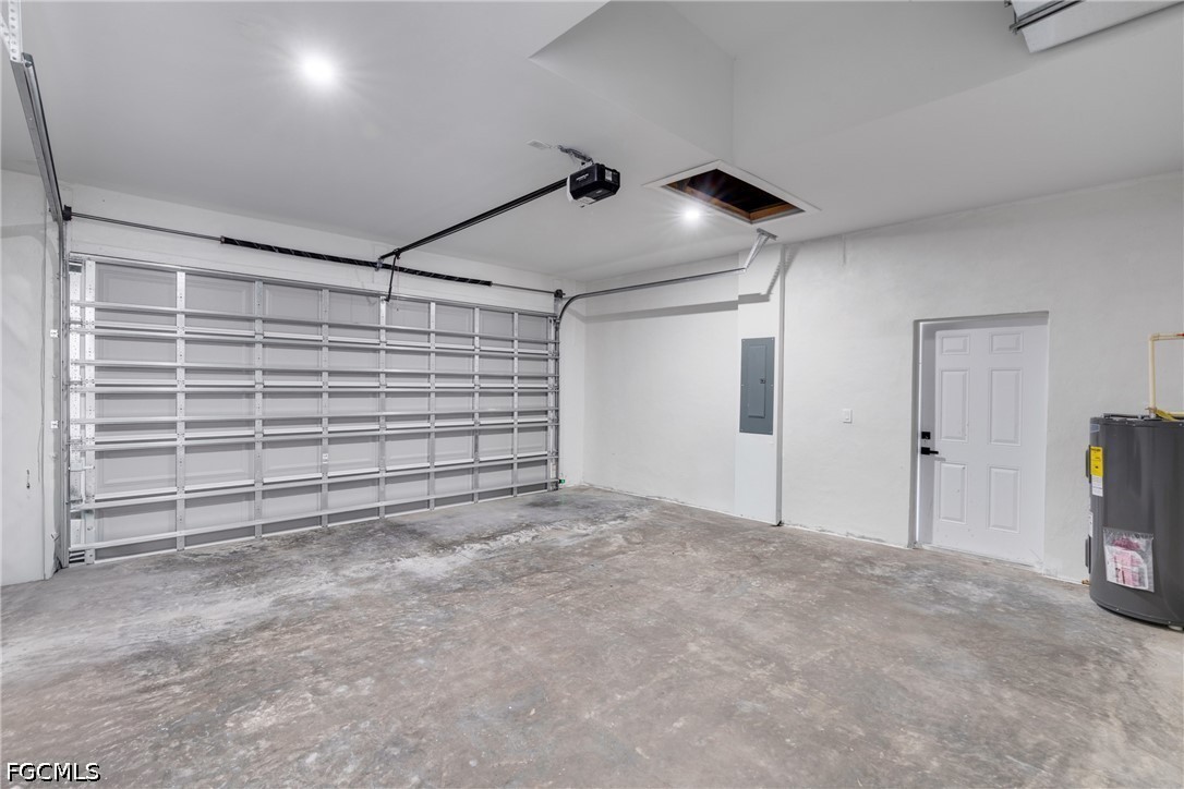 507 Trinity Street East Lehigh Acres, FL 33974 - Photo 36 of 50 a view of an empty room
