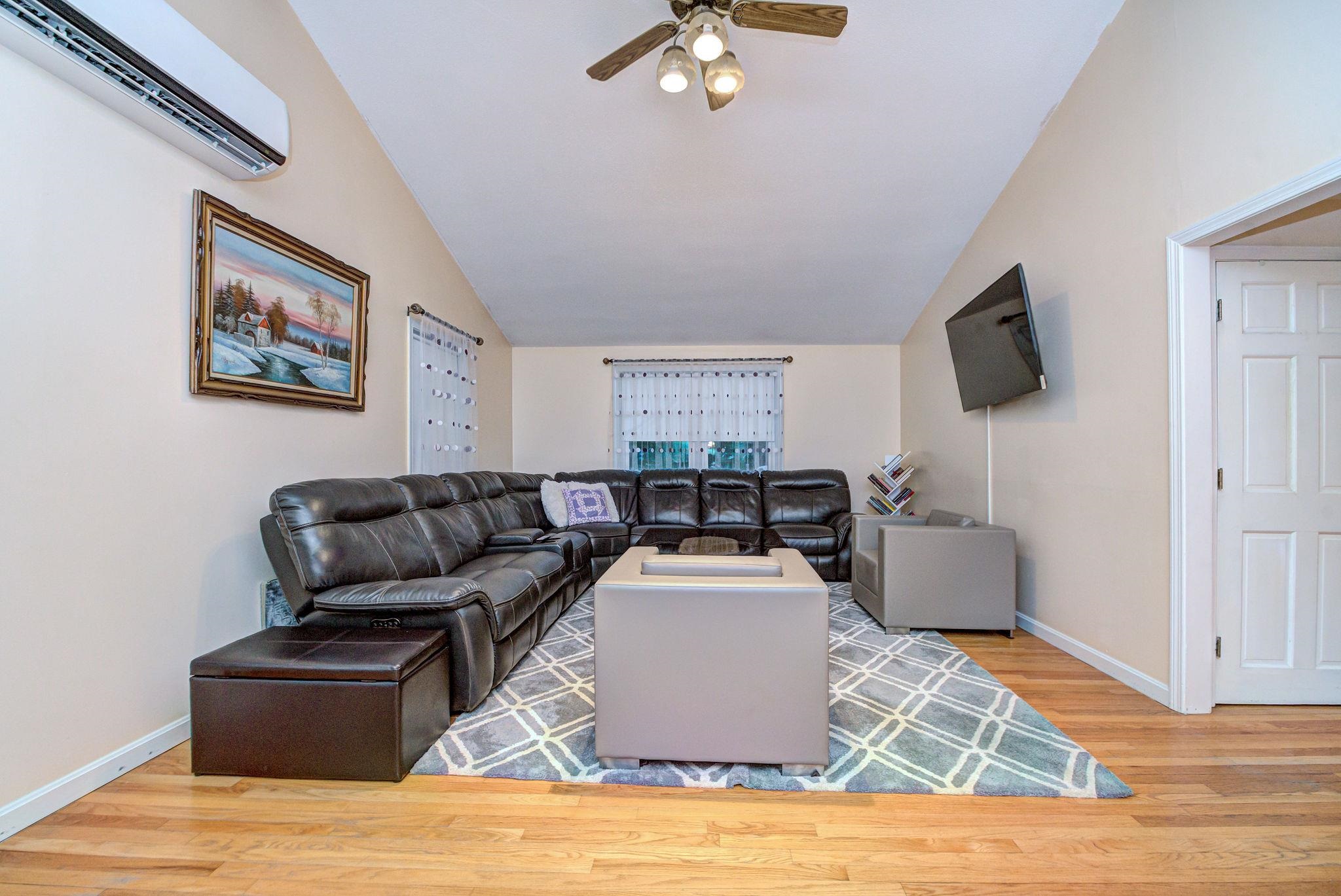 3 Abbey Road Bow, NH 03304 - Photo 17 of 48