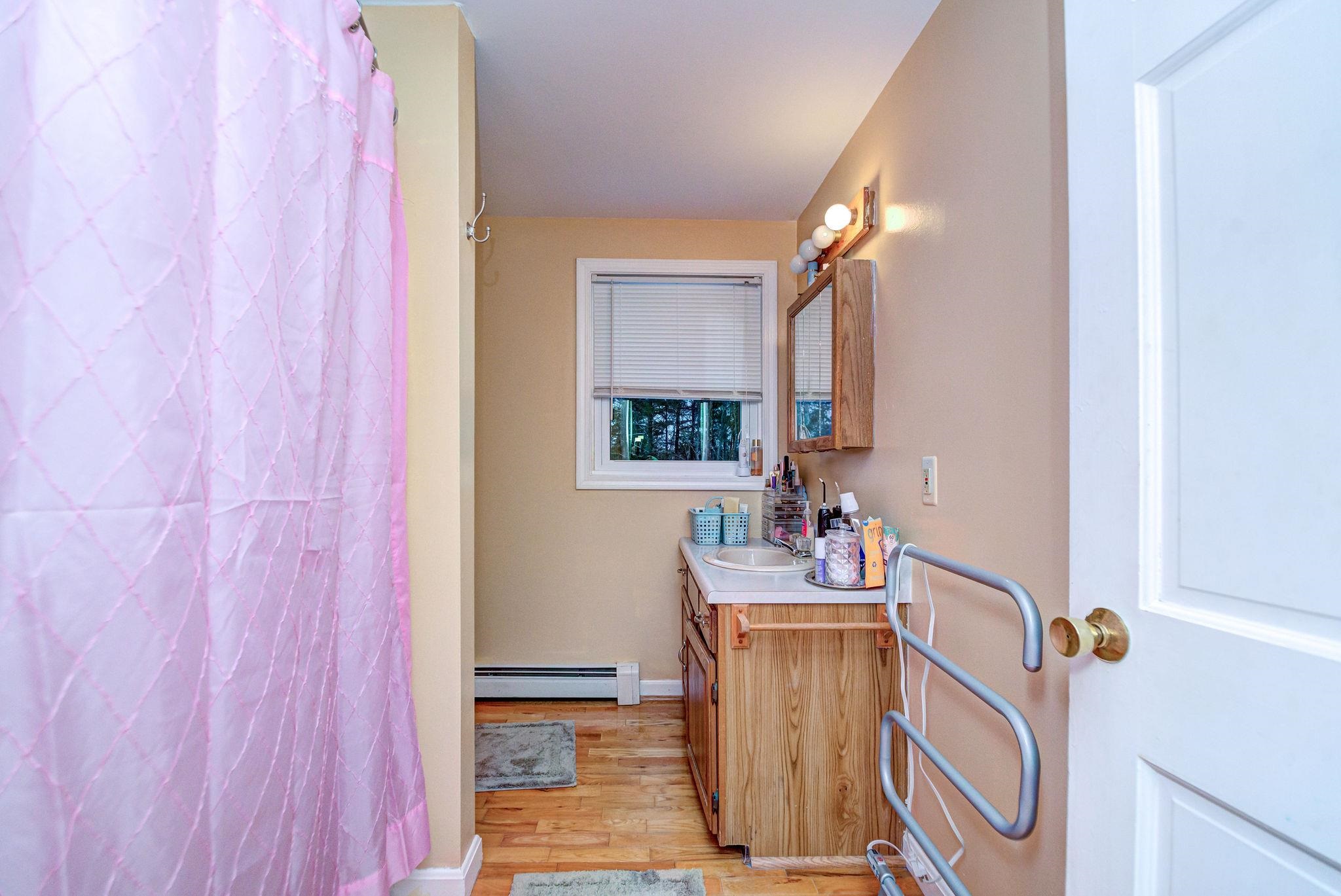 3 Abbey Road Bow, NH 03304 - Photo 37 of 48