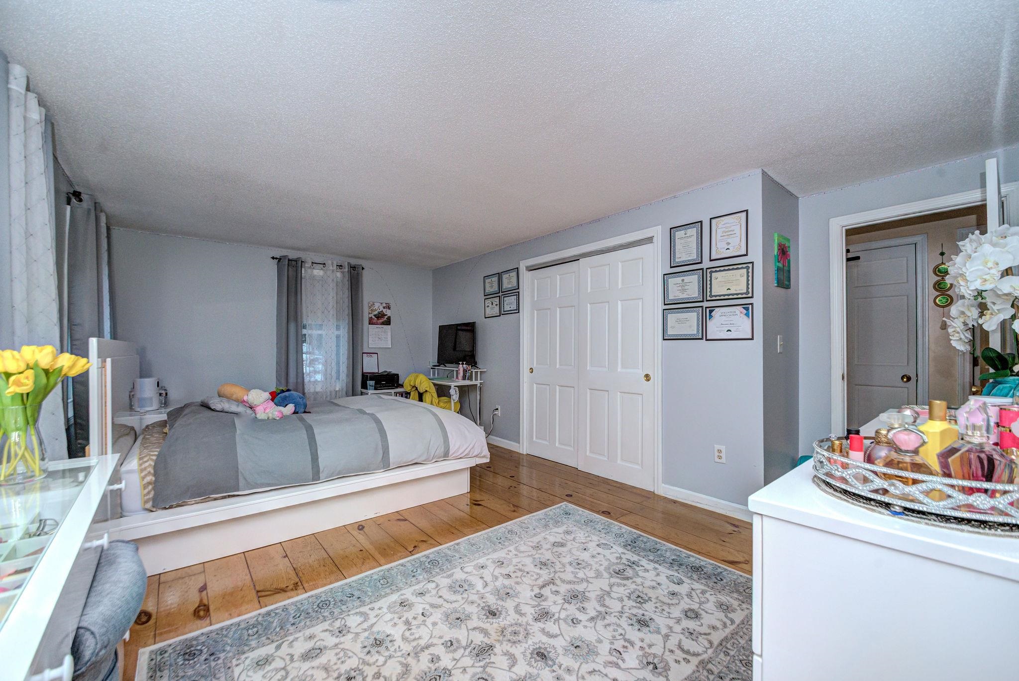 3 Abbey Road Bow, NH 03304 - Photo 39 of 48