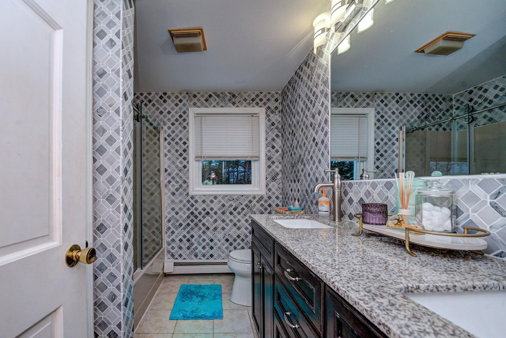 3 Abbey Road Bow, NH 03304 - Photo 41 of 48