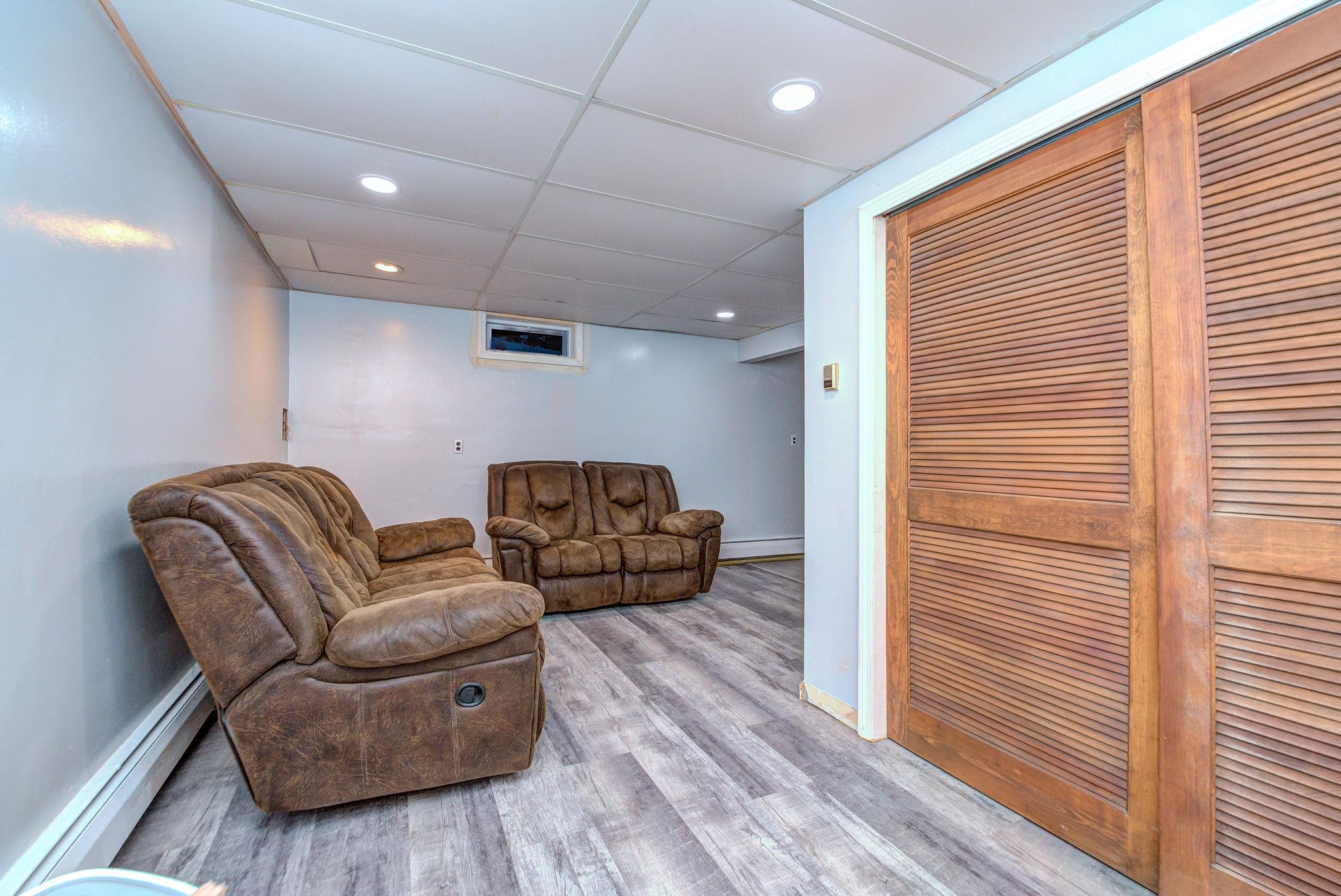 3 Abbey Road Bow, NH 03304 - Photo 47 of 48