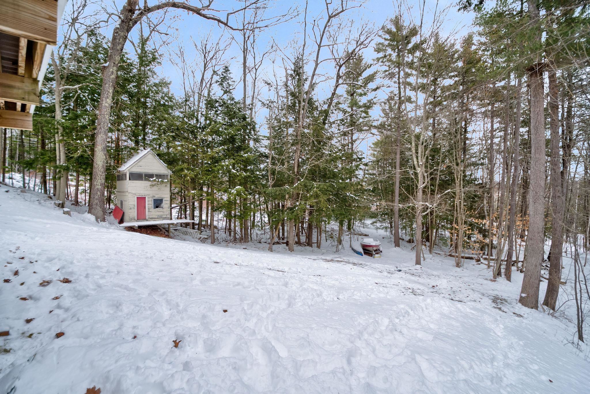 3 Abbey Road Bow, NH 03304 - Photo 8 of 48