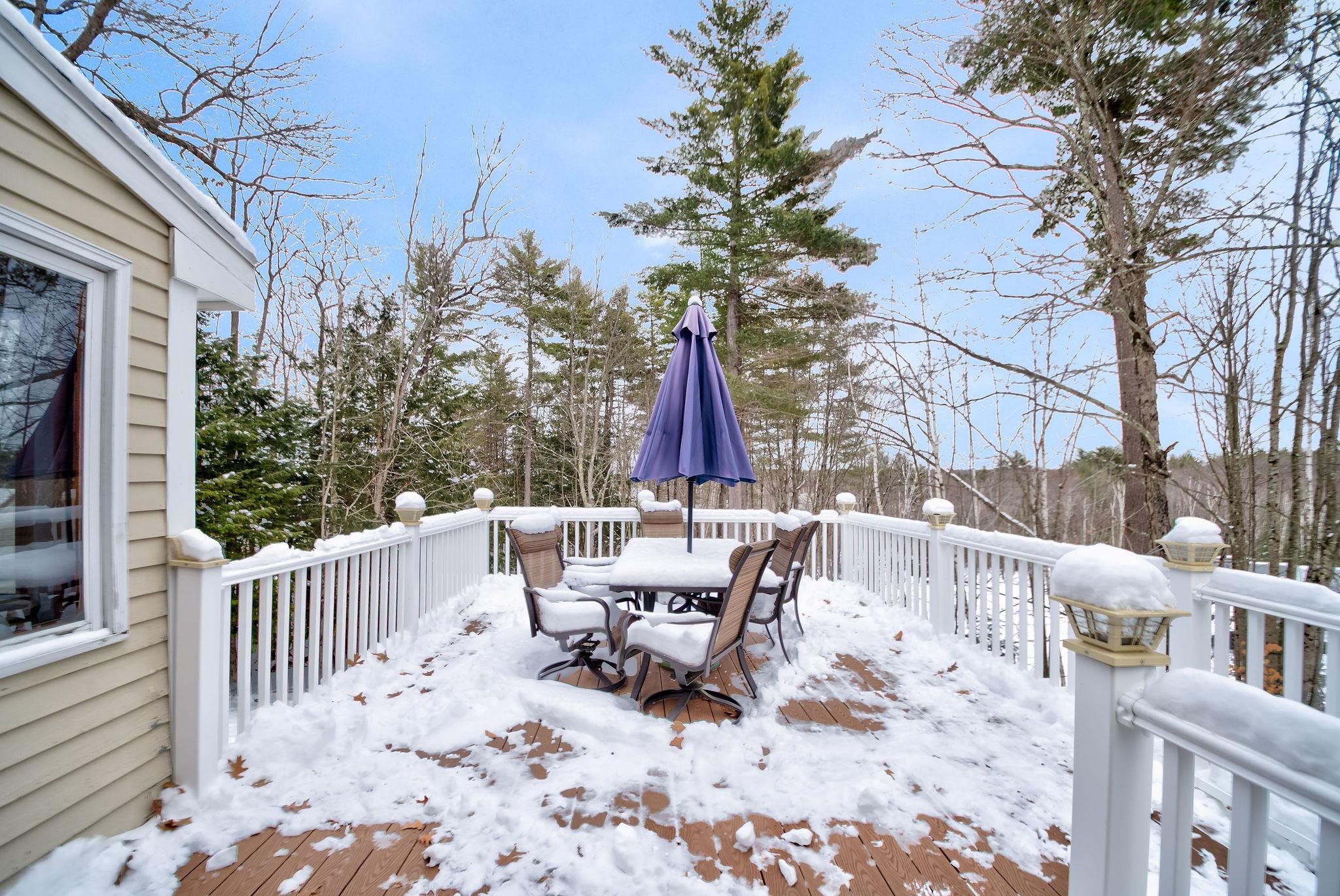 3 Abbey Road Bow, NH 03304 - Photo 9 of 48