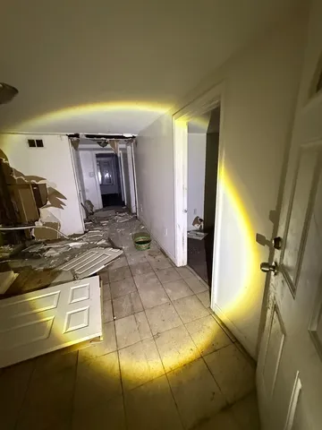 $84,000 | 8417 South Escanaba Avenue, Chicago, IL 60617