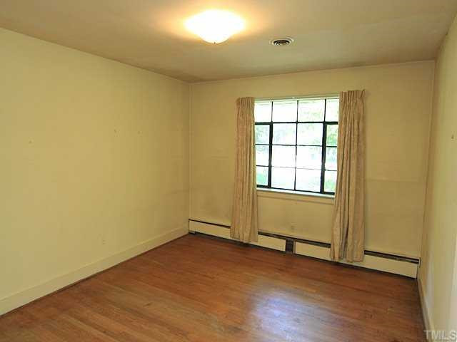 3302 Rugby Road Durham, NC 27707 - Photo 9 of 12 Photo 9