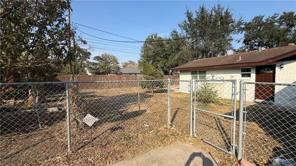 1204 West 4th Street Weslaco, TX 78596 - Photo 40 of 43