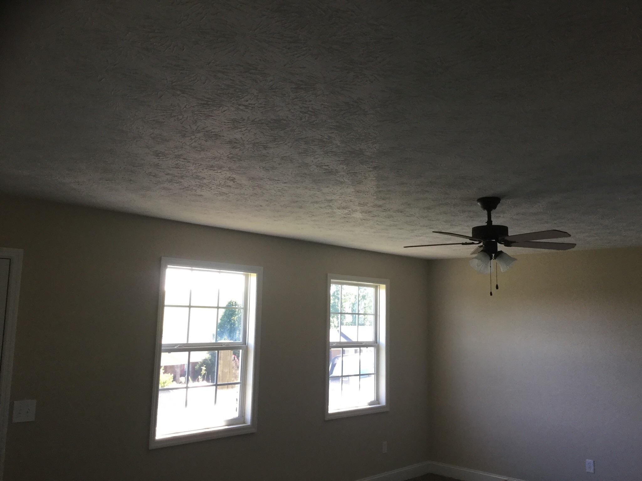 531 Coffey Road New Tazewell, TN 37825 - Photo 8 of 22 image